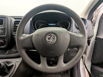 Used Vauxhall Vivaro 2018 for sale - 78716327: Photo