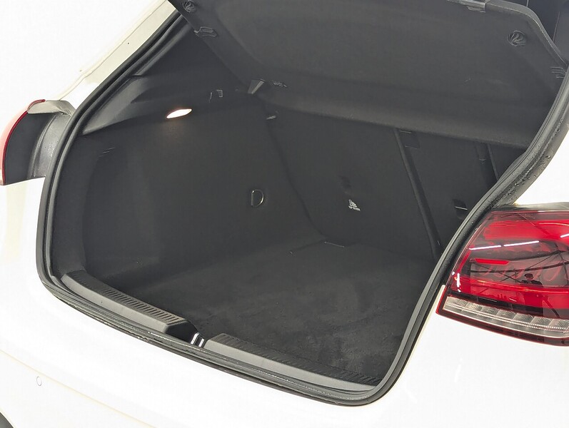 Used Mercedes-Benz A-Class 2020 for sale - 76784357: Photo 12