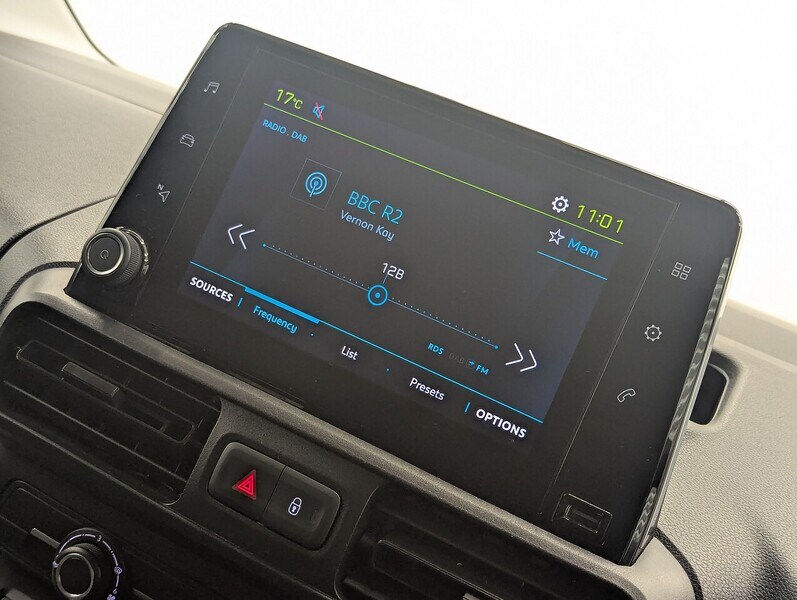 Used Peugeot e-Partner 2022 for sale - 75503571: Photo 40