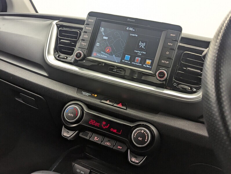 Used Kia Stonic 2020 for sale - 77465282: Photo 32