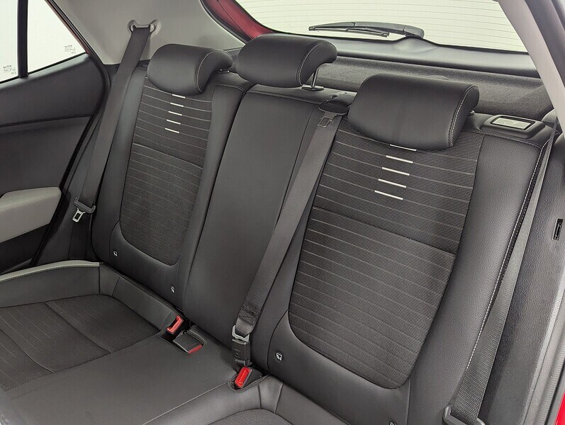 Used Kia Stonic 2020 for sale - 77465282: Photo 41