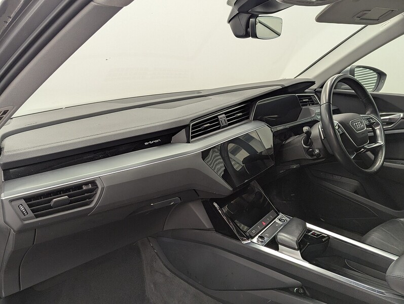 Used Audi e-tron 2021 for sale - 77055077: Photo 28