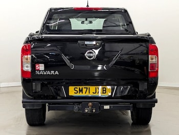 Used Nissan Navara 2021 for sale - 75604726: Photo