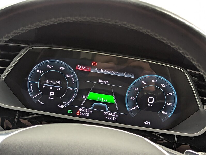 Used Audi e-tron 2022 for sale - 77584095: Photo 28