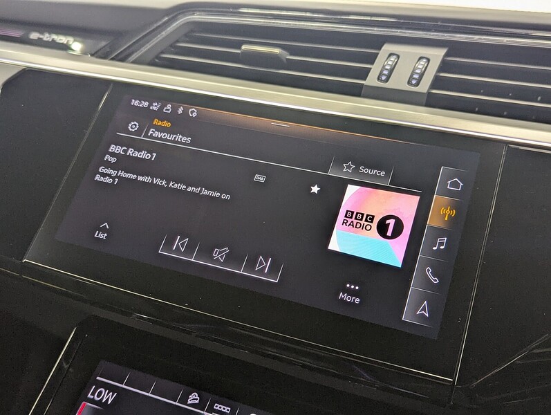 Used Audi e-tron 2022 for sale - 77584095: Photo 38