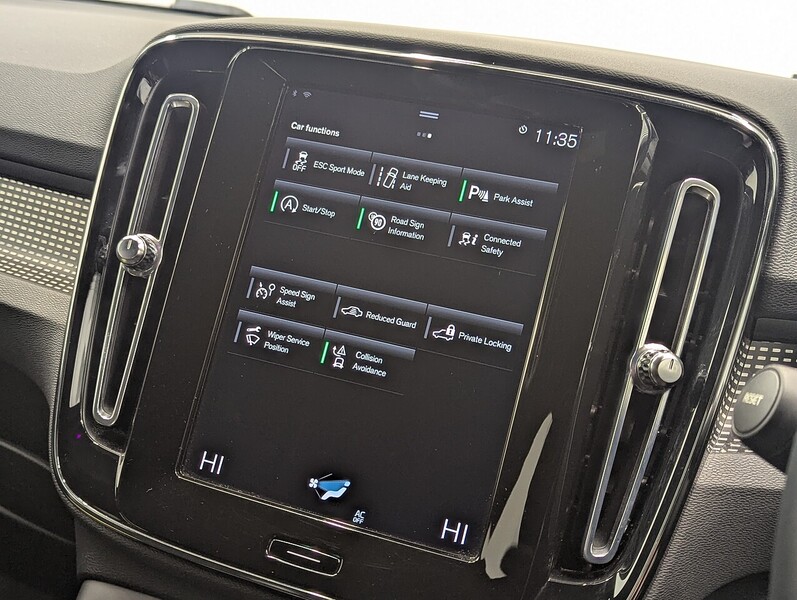 Used Volvo XC40 2021 for sale - 77172778: Photo 40