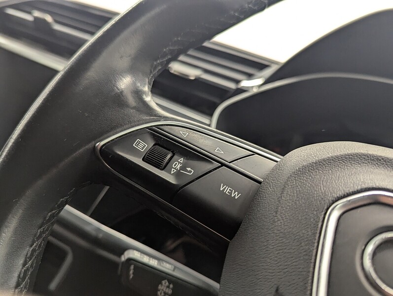 Used Audi Q3 2020 for sale - 76330437: Photo 29