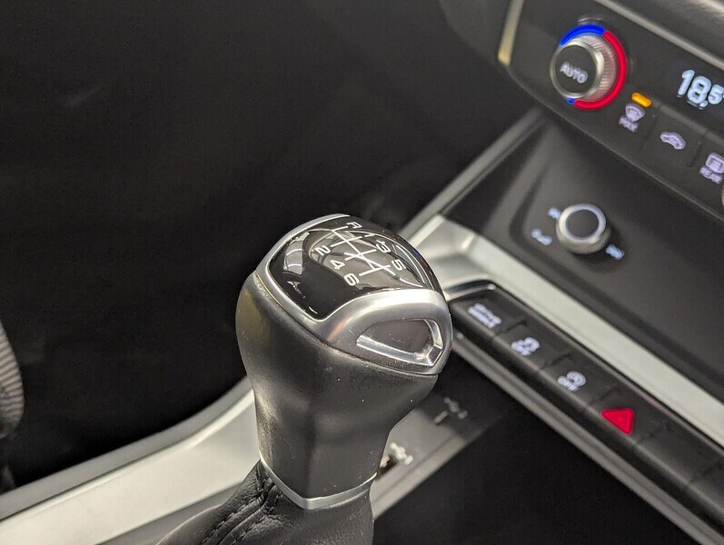 Used Audi Q3 2020 for sale - 76330437: Photo 33