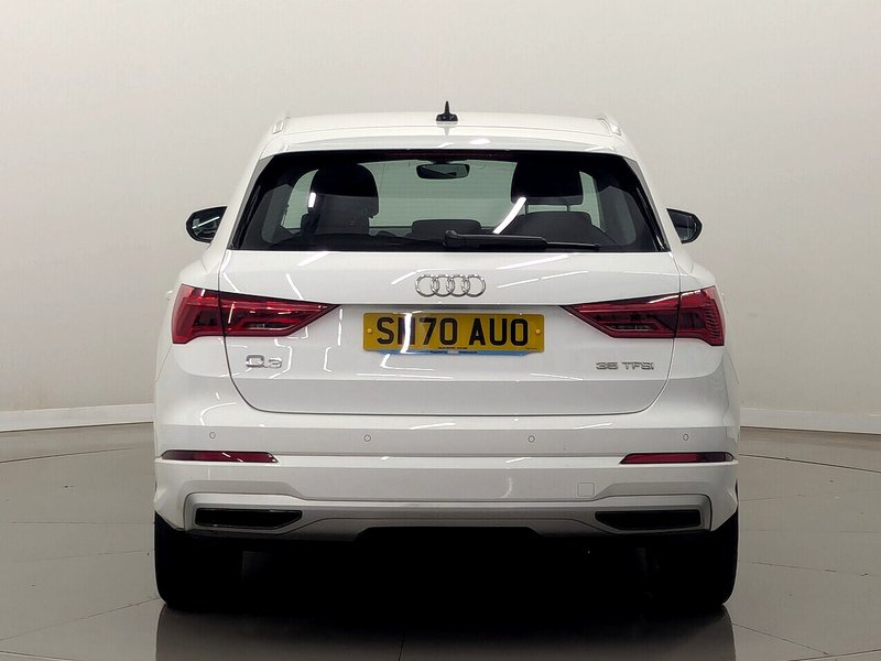 Used Audi Q3 2020 for sale - 76330437: Photo 4