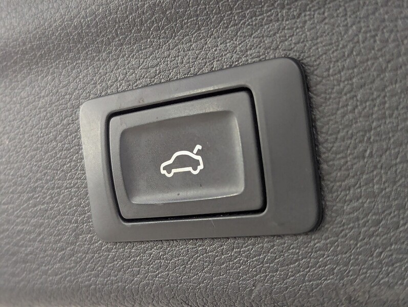 Used Audi Q3 2020 for sale - 76330437: Photo 53