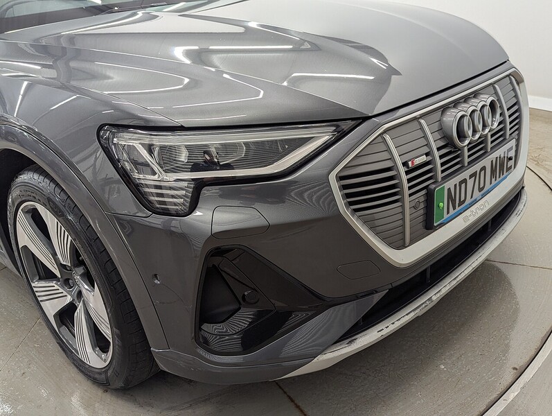 Used Audi e-tron 2020 for sale - 78150632: Photo 17