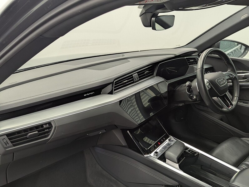 Used Audi e-tron 2020 for sale - 78150632: Photo 19