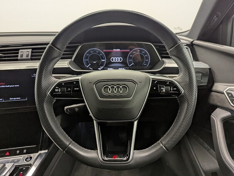 Used Audi e-tron 2020 for sale - 78150632: Photo 20