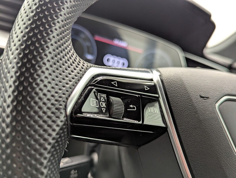 Used Audi e-tron 2020 for sale - 78150632: Photo 24