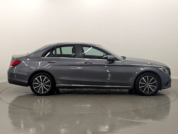 Used Mercedes-Benz C Class 2021 for sale - 76566328: Photo