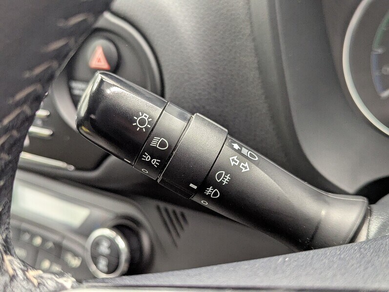 Used Toyota Yaris 2019 for sale - 78083724: Photo 27