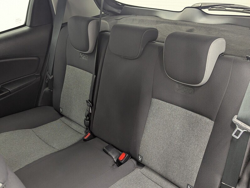 Used Toyota Yaris 2019 for sale - 78083724: Photo 42