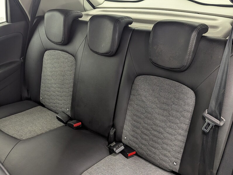 Used Renault Zoe 2020 for sale - 77283761: Photo 44