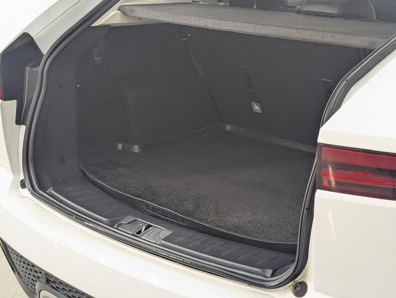 Used Jaguar E-Pace 2018 for sale - 77535549: Photo 12