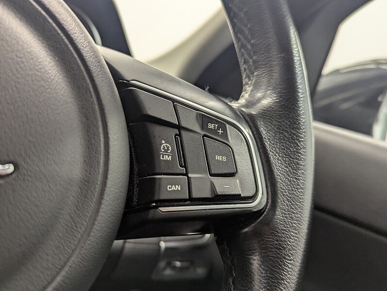 Used Jaguar E-Pace 2018 for sale - 77535549: Photo 25