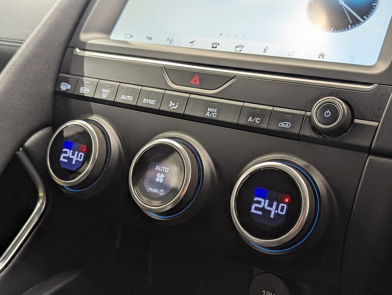 Used Jaguar E-Pace 2018 for sale - 77535549: Photo 33