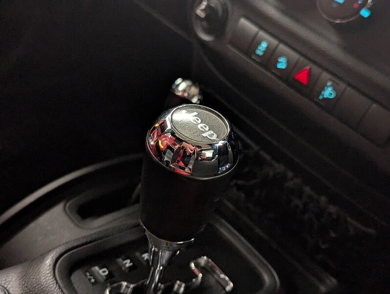 Used Jeep Wrangler 2015 for sale - 77432613: Photo 26