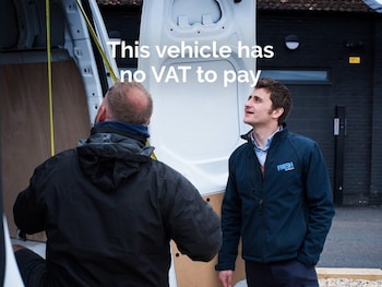 Used Volkswagen Transporter 2015 for sale - 76454807: Photo