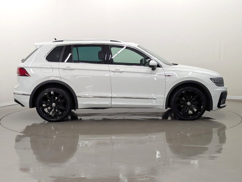 Used Volkswagen Tiguan 2020 for sale - 75983168: Photo 2