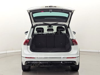 Used Volkswagen Tiguan 2020 for sale - 75983168: Photo