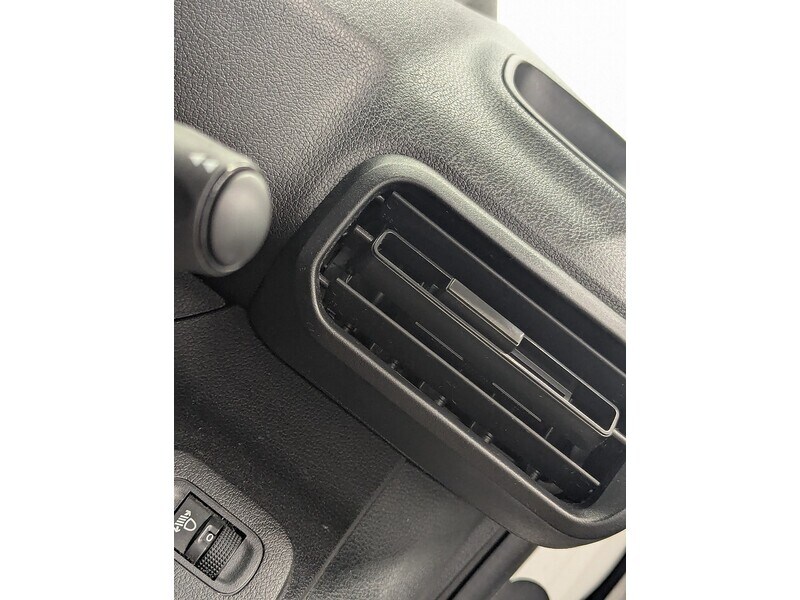 Used Peugeot Partner 2021 for sale - 75802633: Photo 40