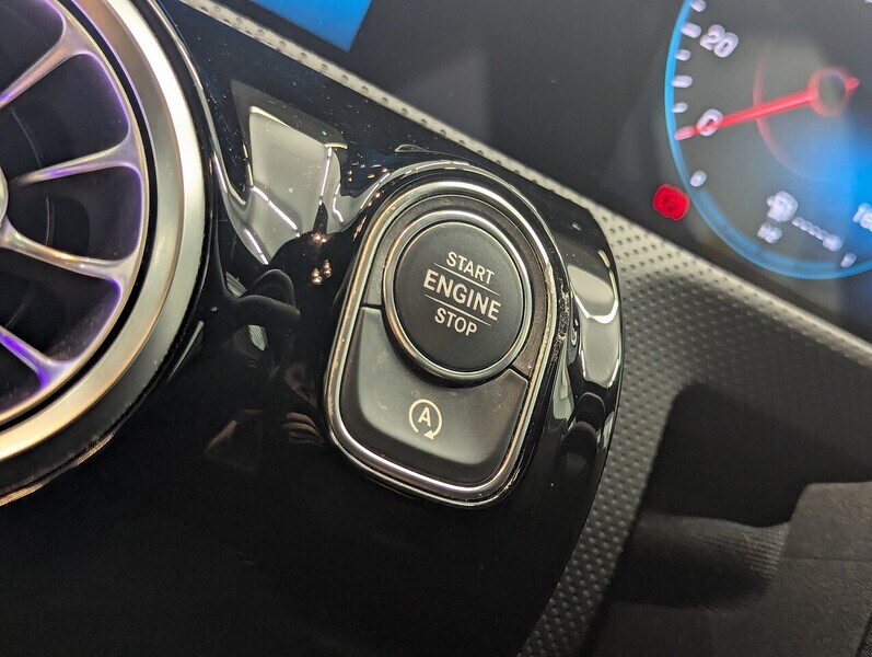 Used Mercedes-Benz A-Class 2019 for sale - 76320256: Photo 34