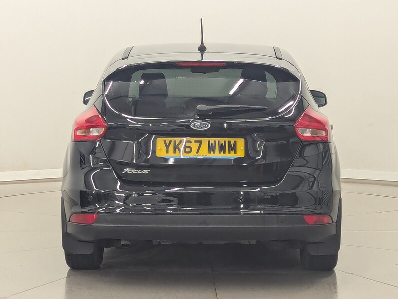 Used Ford Focus 2017 for sale - 76893029: Photo 11