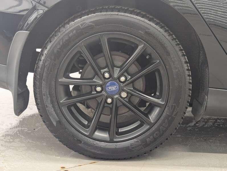 Used Ford Focus 2017 for sale - 76893029: Photo 15