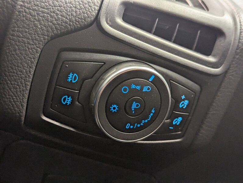 Used Ford Focus 2017 for sale - 76893029: Photo 28