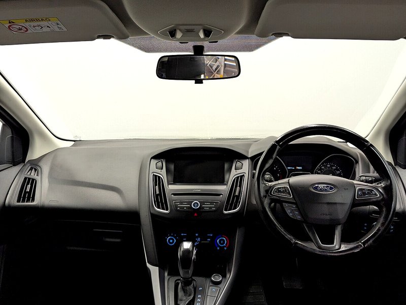 Used Ford Focus 2017 for sale - 76893029: Photo 3