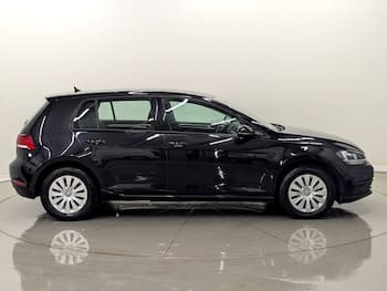 Used Volkswagen Golf 2017 for sale - 79840720: Photo