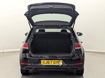 Used Volkswagen Golf 2017 for sale - 79840720: Photo