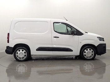 Used Peugeot Partner 2019 for sale - 76712101: Photo