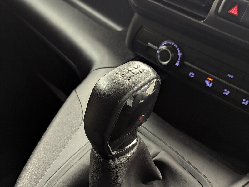 Used Peugeot Partner 2019 for sale - 76712101: Photo 32