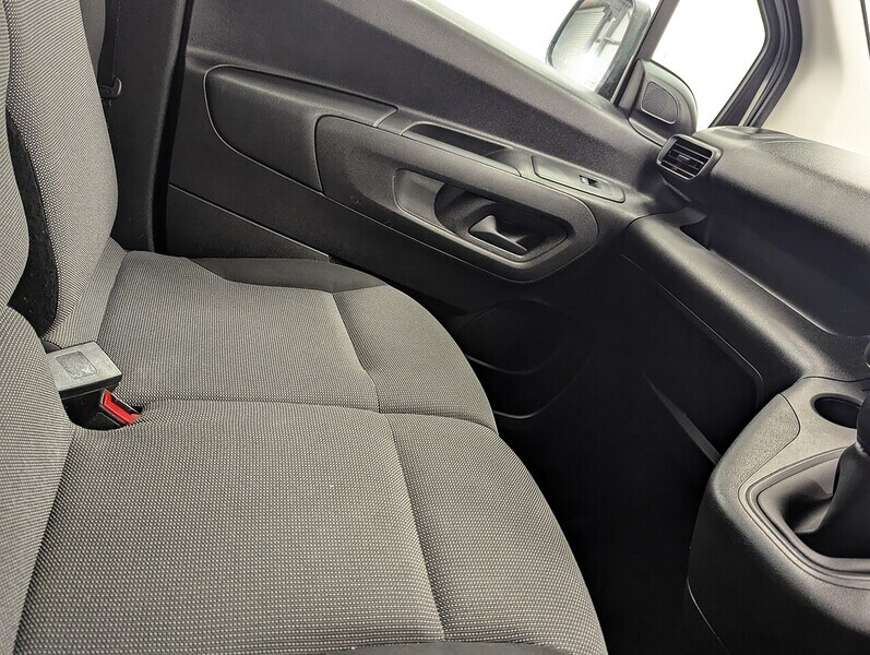 Used Peugeot Partner 2019 for sale - 76712101: Photo 45