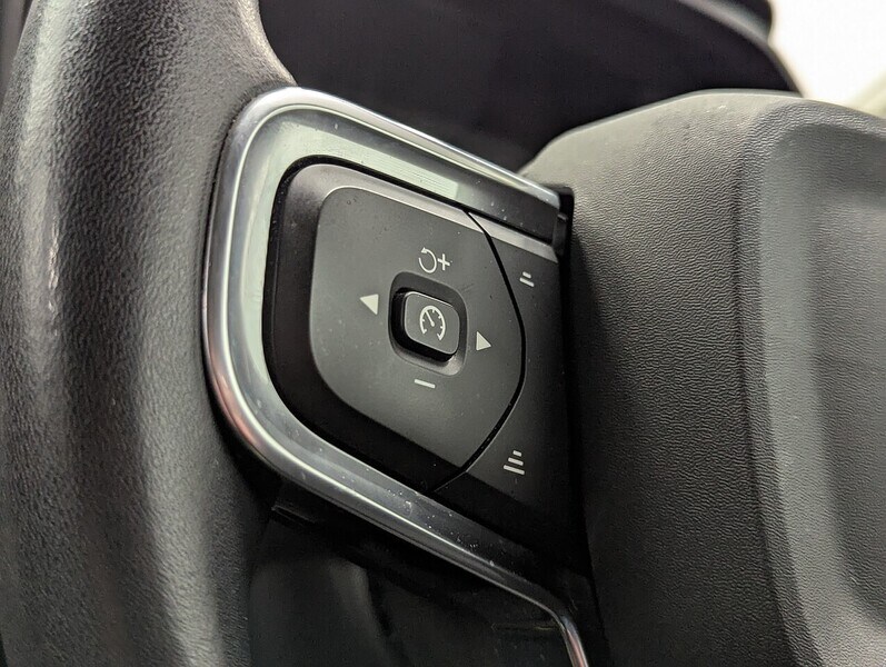 Used Volvo XC40 2021 for sale - 78078899: Photo 23