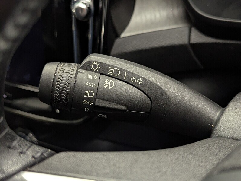 Used Volvo XC40 2021 for sale - 78078899: Photo 27