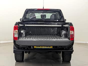 Used Nissan Navara 2021 for sale - 79817358: Photo