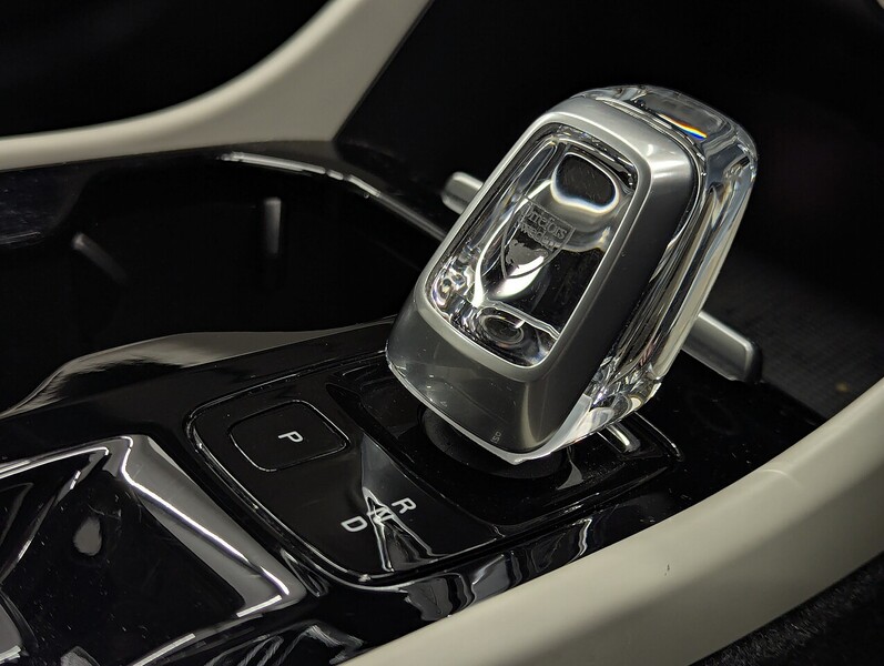 Used Volvo XC40 2021 for sale - 76768904: Photo 30