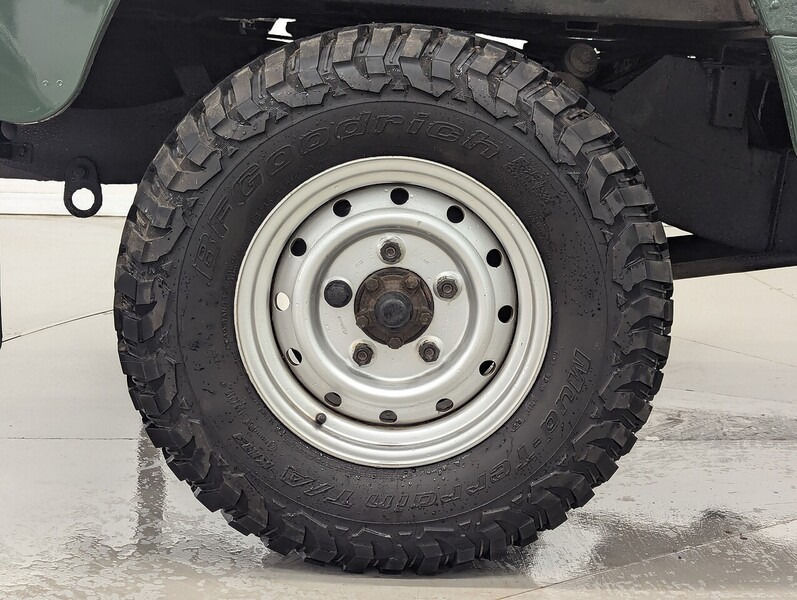 Used Land Rover Defender 110 1995 for sale - 76740825: Photo 14