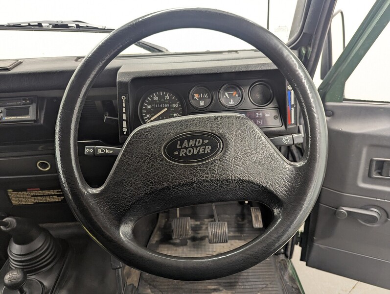 Used Land Rover Defender 110 1995 for sale - 76740825: Photo 21