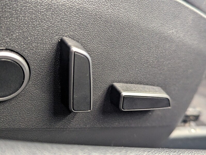 Used Tesla Model 3 2021 for sale - 76896545: Photo 43