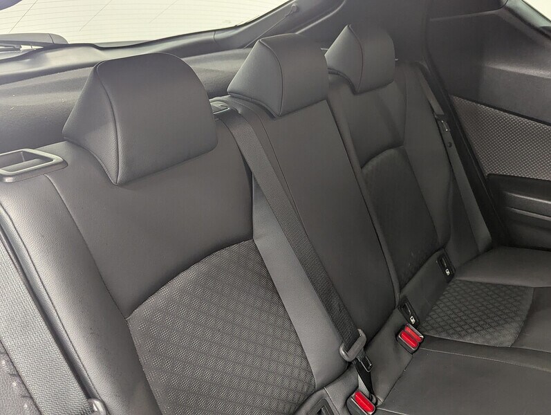 Used Toyota C-HR 2021 for sale - 76559514: Photo 47