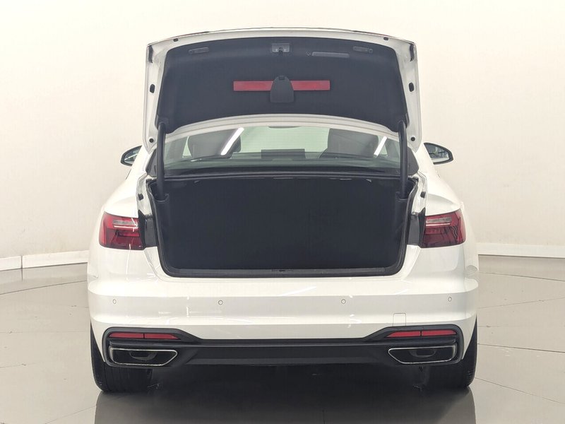 Used Audi A4 2019 for sale - 76437098: Photo 4