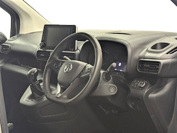 Used Vauxhall Combo 2020 for sale - 75307508: Photo